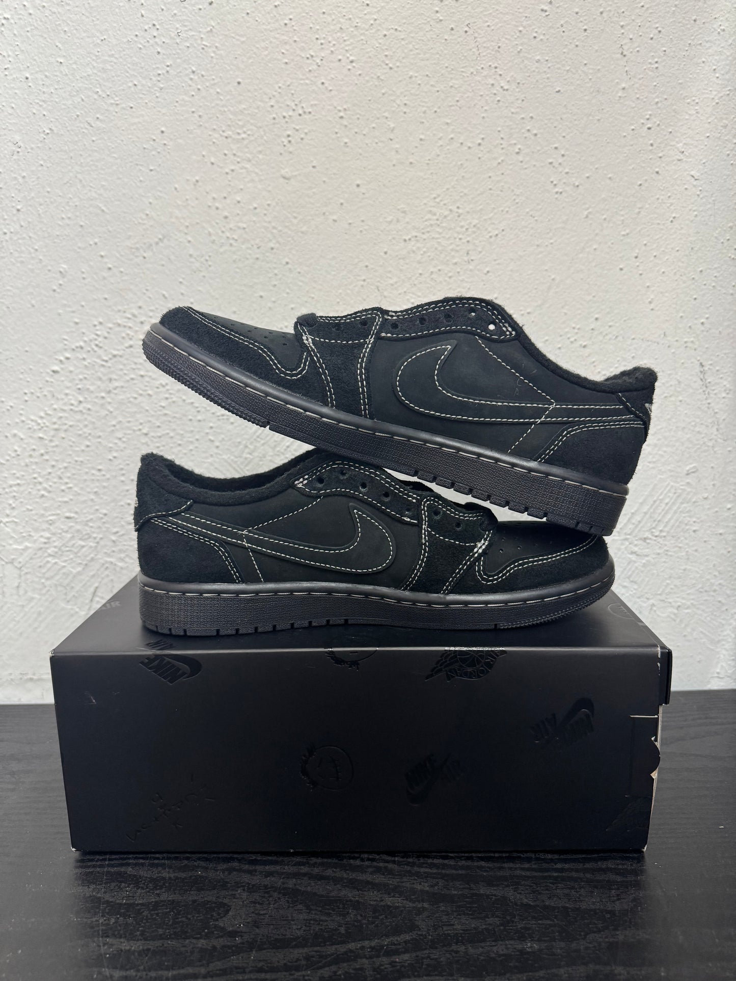 JORDAN 1 LOW TRAVIS PHANTOM(USED)
