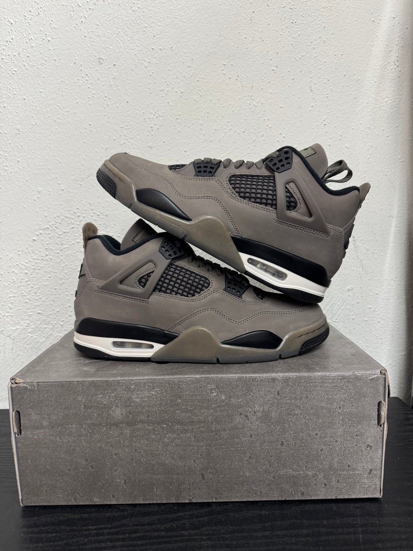 JORDAN 4 CAVE STONE