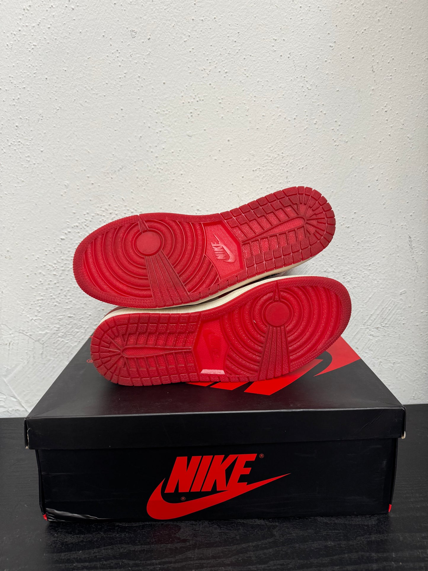 JORDAN 1 SPIDERMAN ACROSS THE SPIDER VERSE (USED)