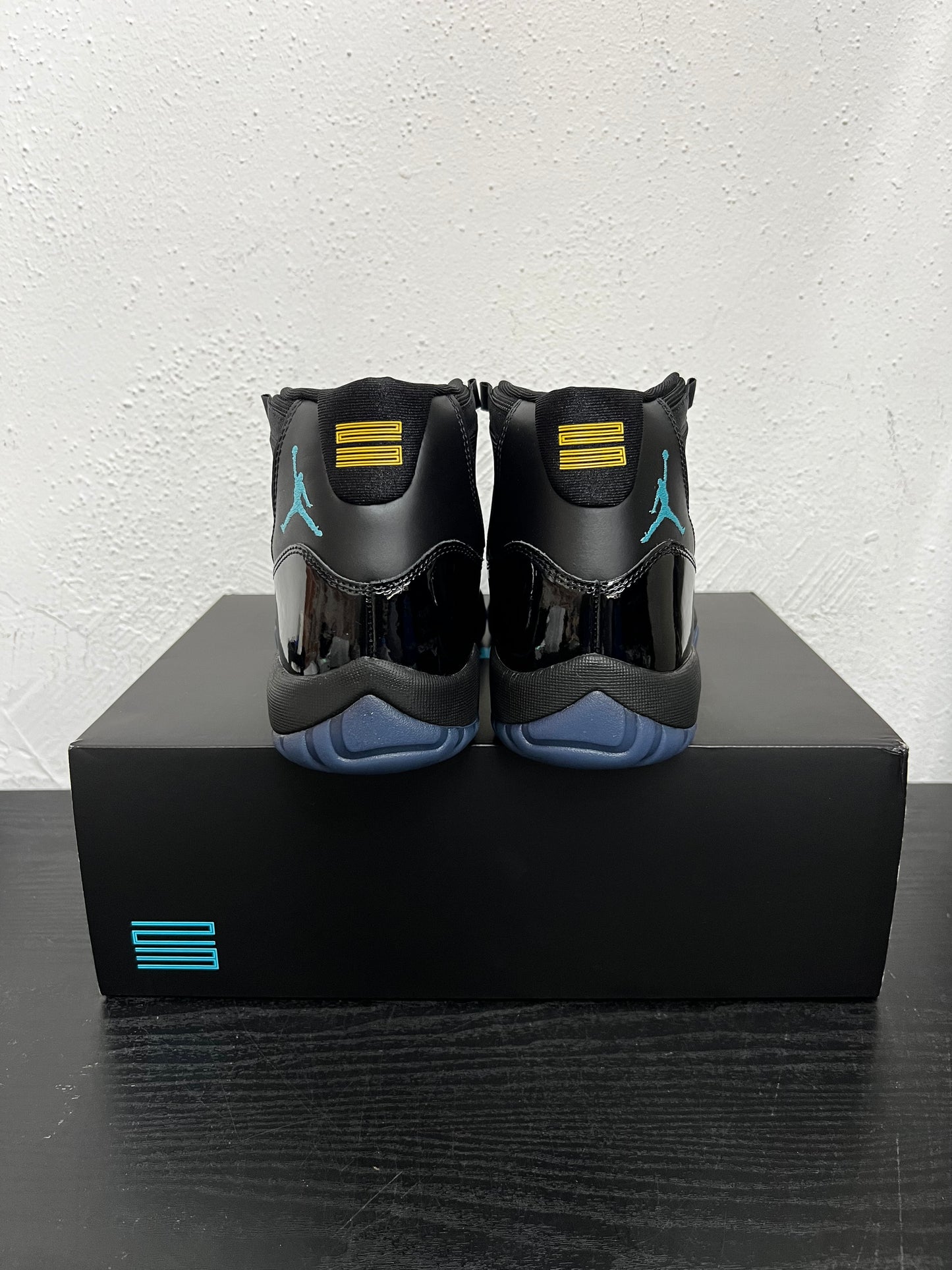 JORDAN 11 GAMMA BLUE (2025)