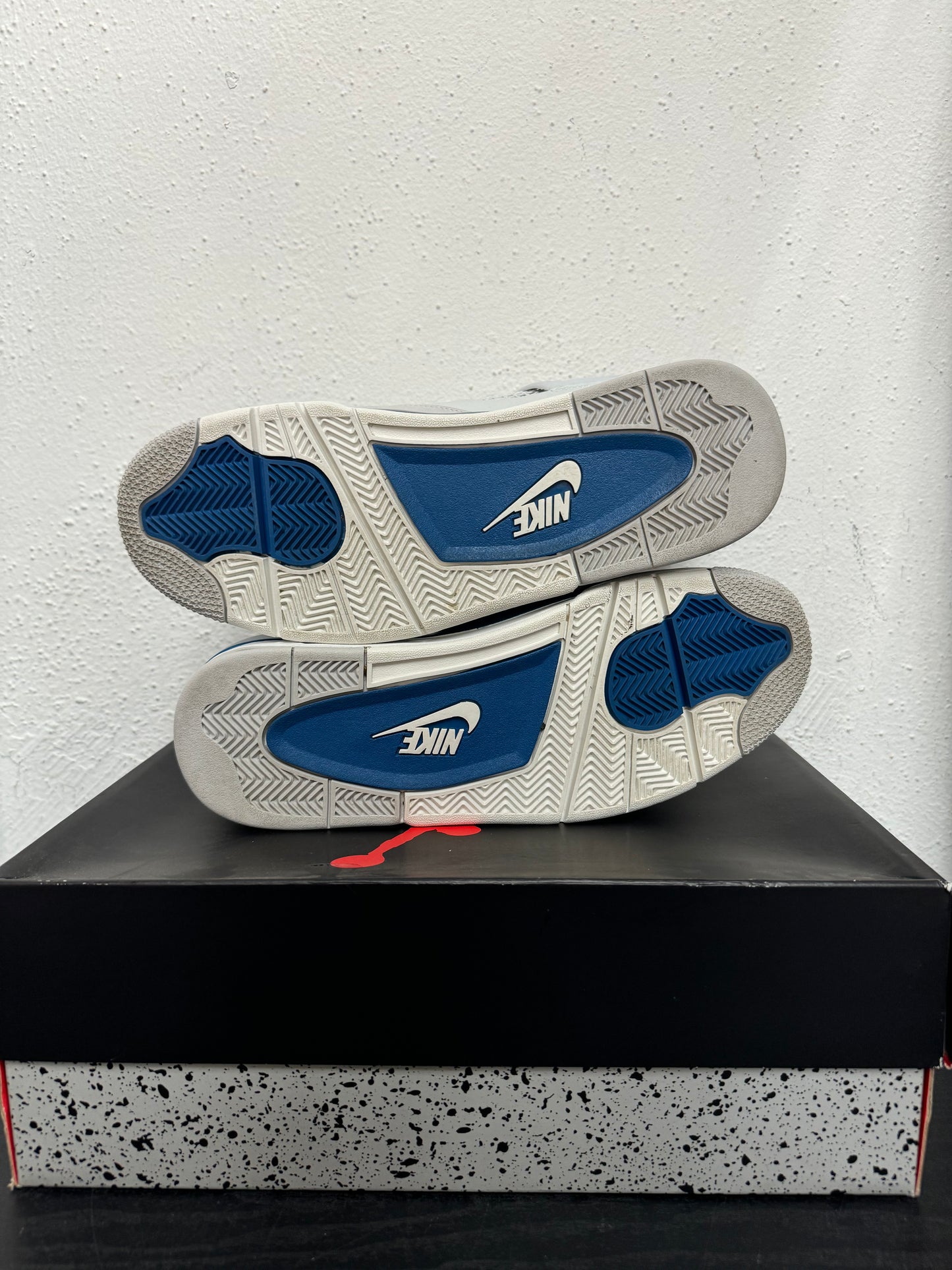 JORDAN 4 MILITARY BLUE (USED