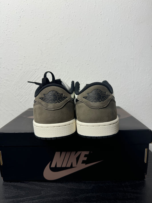 JORDAN 1 LOW MOCHA