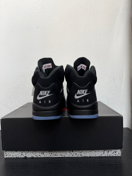 JORDAN 5 METALLIC BLACK REIMAGINED