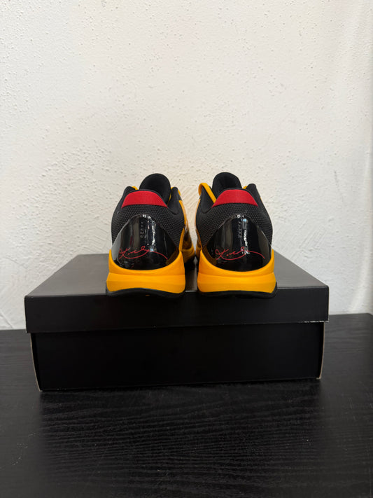 KOBE 5 PROTRO BRUCE LEE